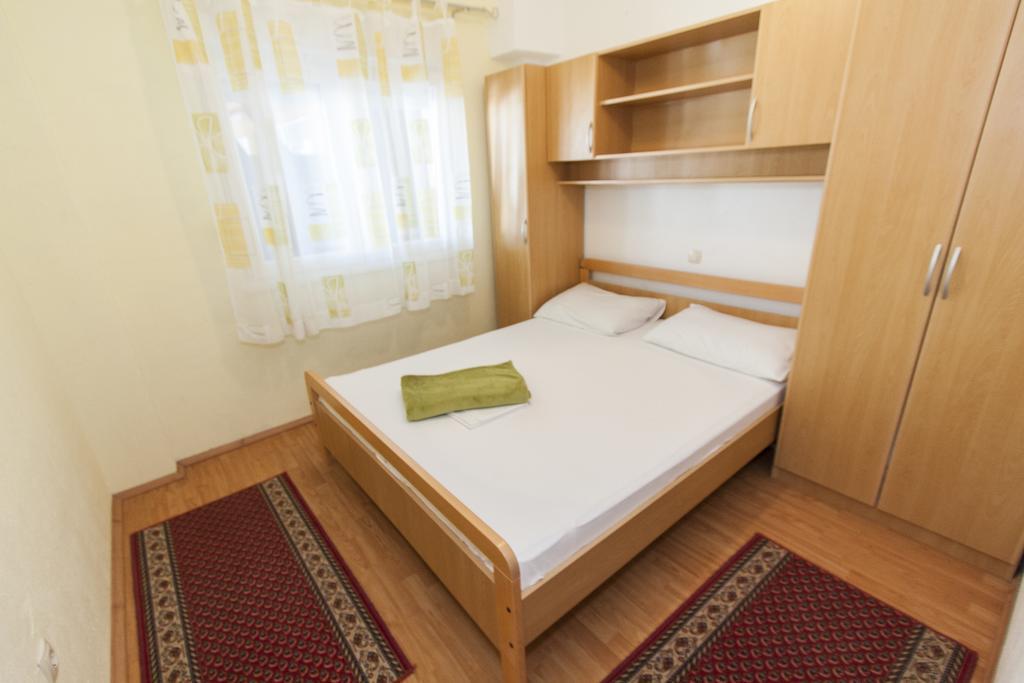 Apartment Mikulic Duće Εξωτερικό φωτογραφία